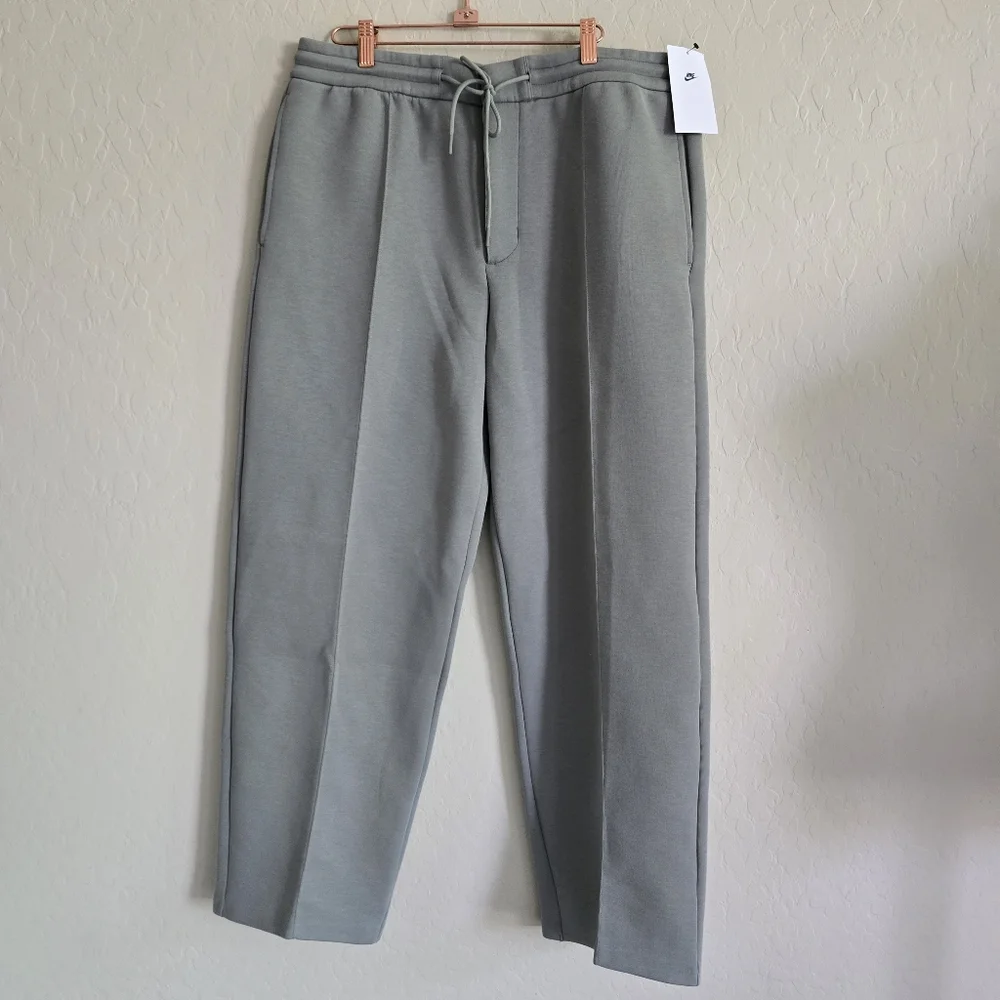 Nike Tech Fleece Reimagined Loose Fit Dark Stucco Pants Men's Large - Picture 1 of 16